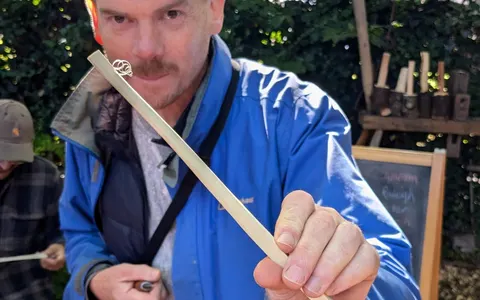 Private booking, edged carving tool sharpening lesson, photographed by London Green Wood