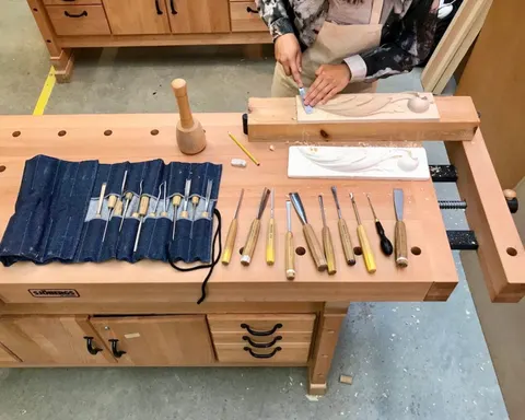 Short Course, Introduction to Wood Carving, photographed by Building Crafts College