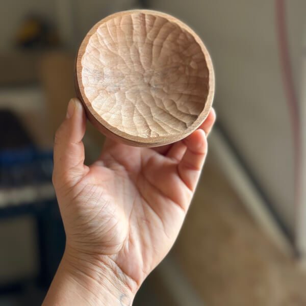 Hardwood Dish Woodcarving Class, photographed by Variegate