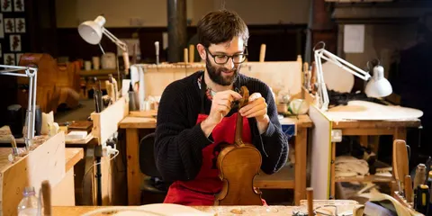 Fundamentals of Violin Making, photographed by Musical Instrument Crafts
