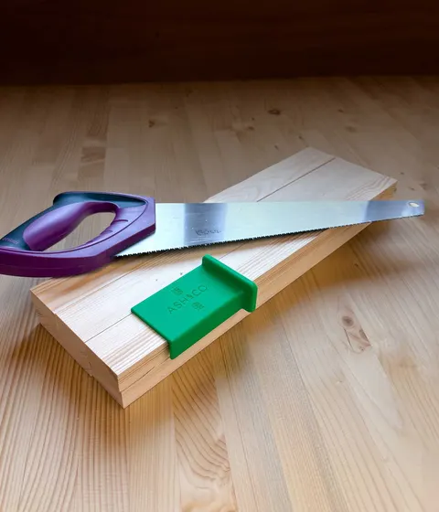 Learn to Saw Kit with Virtual Workshop, photographed by Ash And Company