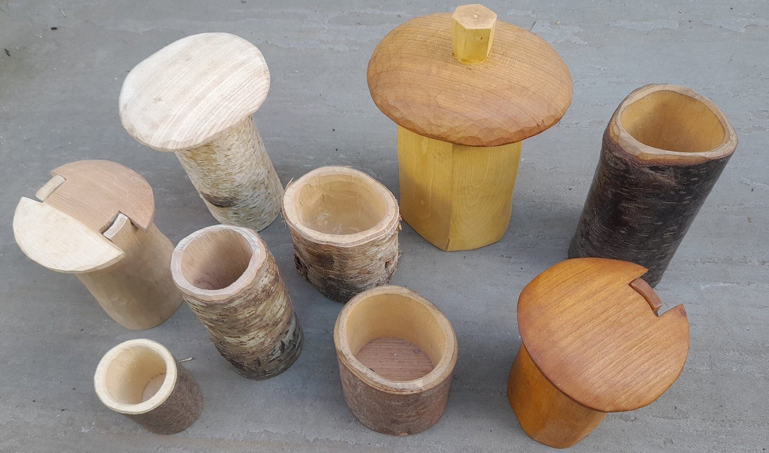Scandinavian Shrink Pot Carving, photographed by Woodmatters