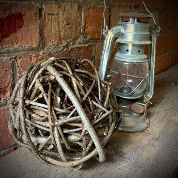 Full Day Beginner Green Wood Sculpture Workshop, photographed by Gifted Crafts