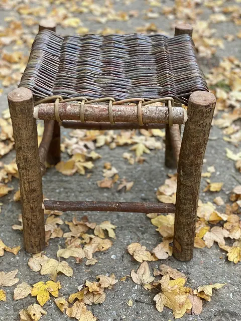 Stick Stools Course, photographed by Underwoodsman